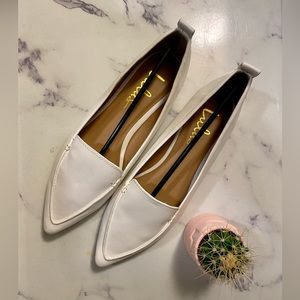 Lulu’s Emmy Ivory Pointed Loafers